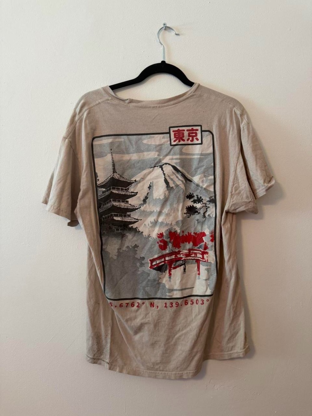 Beige Graphic Tokyo Mount Fuji T-Shirt